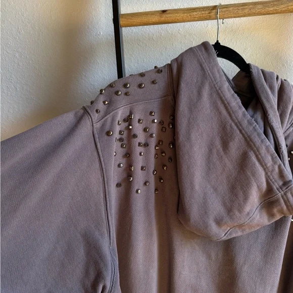 Free People Distressed Studded Hoodie Mauve - Picture 5 of 6
